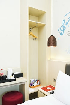 kesuma front one boutique hotel palembang
