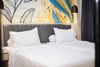 kesuma front one boutique hotel palembang