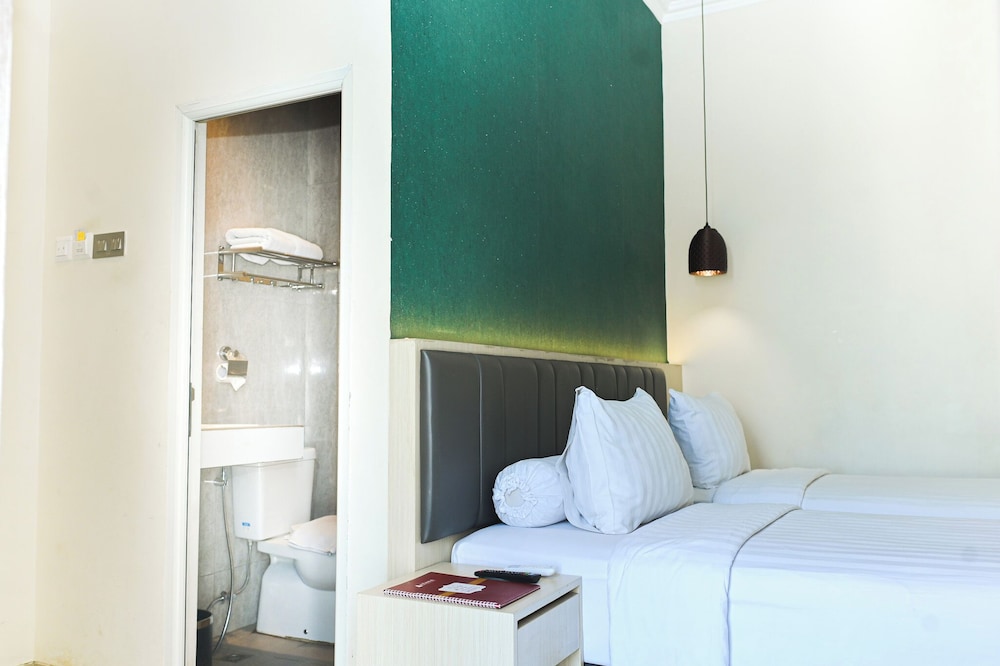 kesuma front one boutique hotel palembang