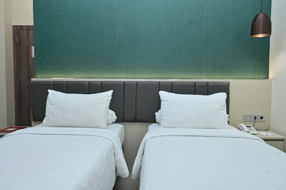 kesuma front one boutique hotel palembang