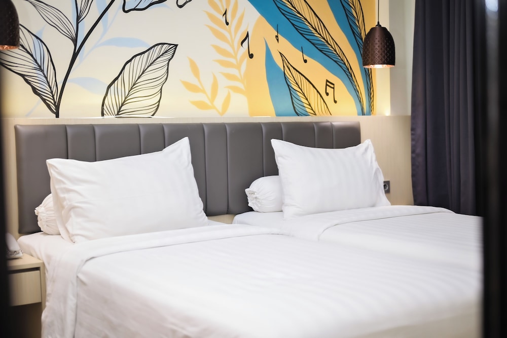 kesuma front one boutique hotel palembang