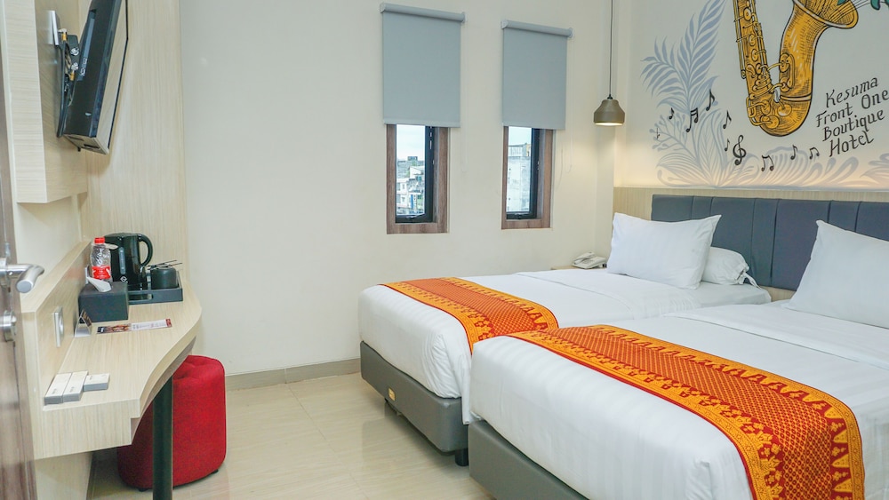 kesuma front one boutique hotel palembang