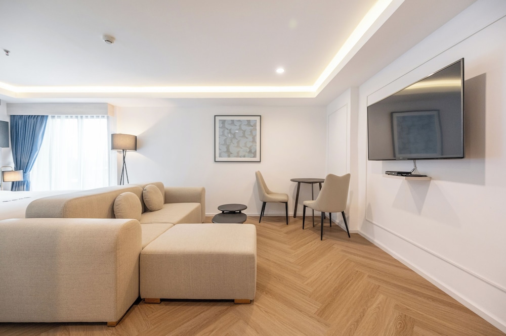 kokotel chiang rai airport suites