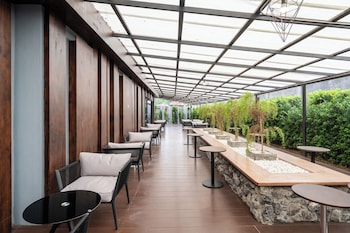 kokotel chiang rai airport suites