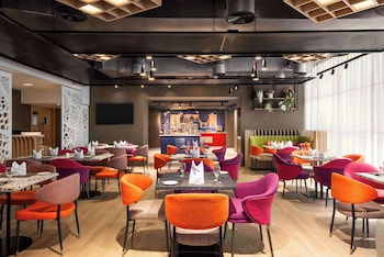 la quinta by wyndham abu dhabi al wahda