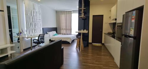 landmark residence 2 service apartment 5min to mrt 20min to kl