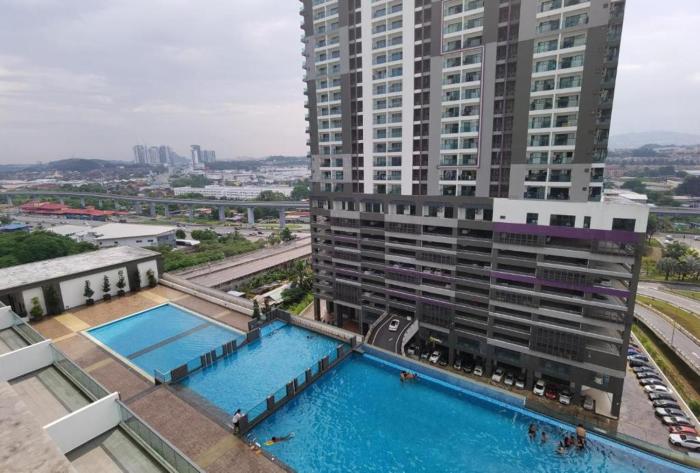 landmark residence 2 service apartment 5min to mrt 20min to kl