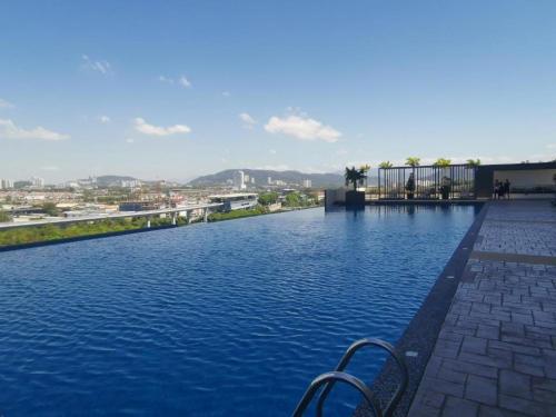 landmark residence 2 service apartment 5min to mrt 20min to kl