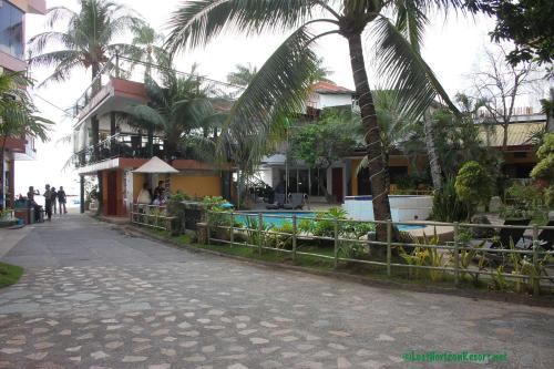 lost horizon beach dive resort