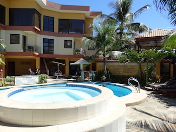 lost horizon beach dive resort