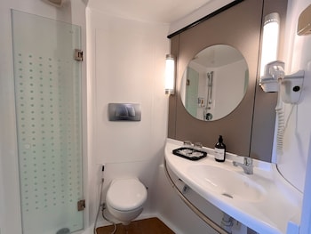 luminor hotel legian seminyak bali