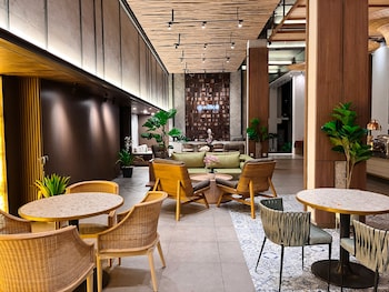 luminor hotel legian seminyak bali