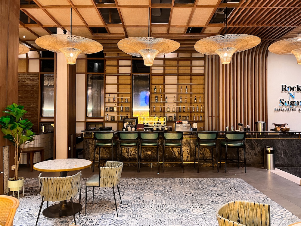 luminor hotel legian seminyak bali