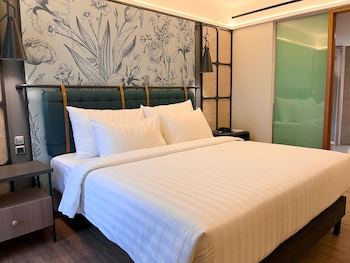 luminor hotel legian seminyak bali