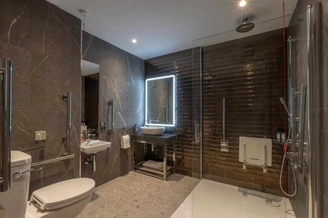 maldron hotel brighton city centre