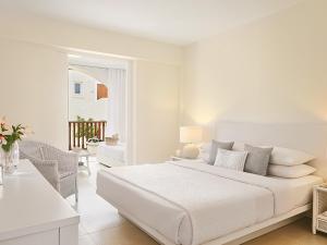 Grecotel Marine Palace & Aqua Park,Crete>>Chamalevri,4 star