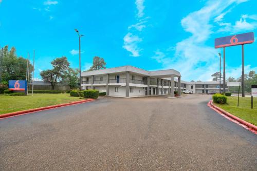 motel 6 texarkana tx