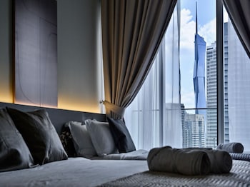 oyo 90952 quill residences kuala lumpur