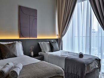 oyo 90952 quill residences kuala lumpur