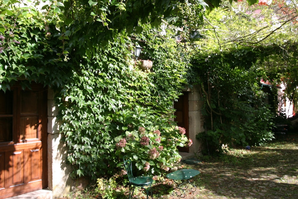 santo tirso
