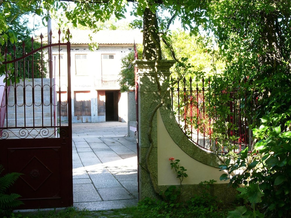 santo tirso