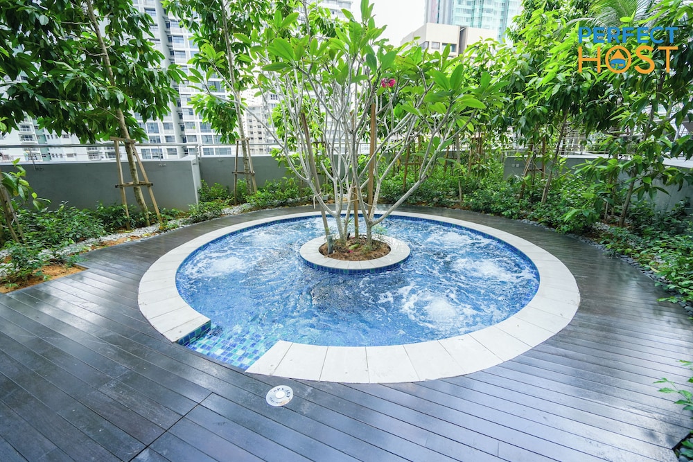 pavilion ceylon hill suites