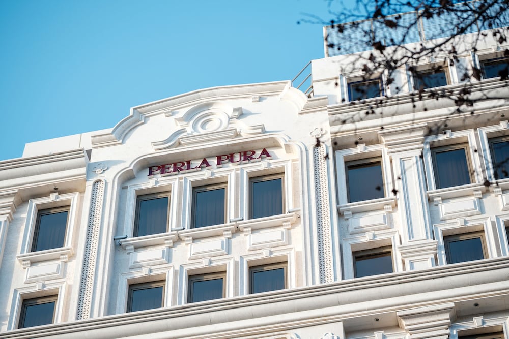 perla pura hotel