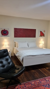 pertevniyal aziziye hotel