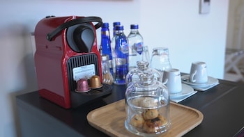 pertevniyal aziziye hotel