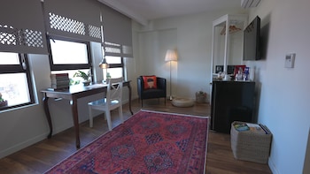 pertevniyal aziziye hotel