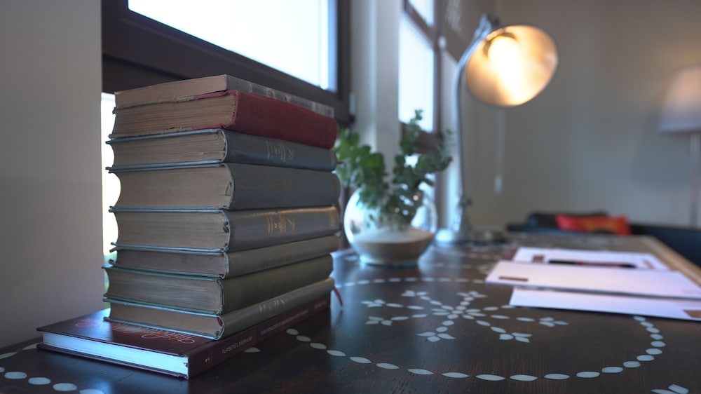 pertevniyal aziziye hotel