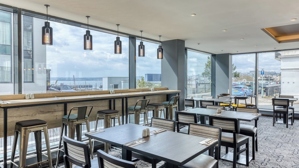 premier inn torquay harbour