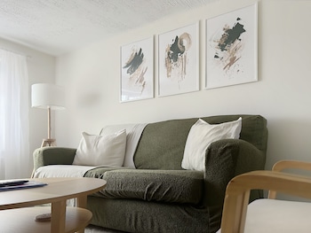 private guest house with en suite with workspace