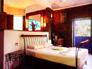 boulder garden hotel