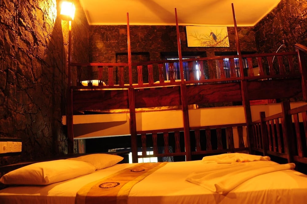 boulder garden hotel