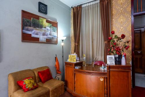 reddoorz golden inn tugu yogyakarta