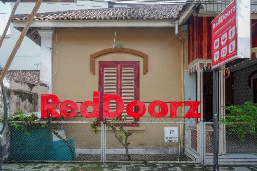 reddoorz golden inn tugu yogyakarta