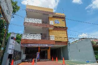 reddoorz plus near patung kuda undip