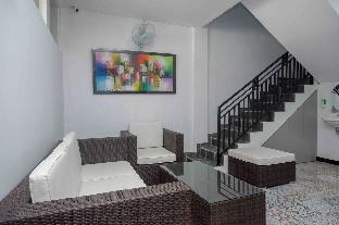 reddoorz plus near patung kuda undip