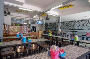 reddoorz plus near patung kuda undip