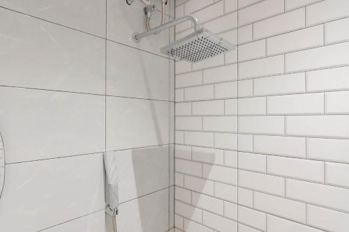 reddoorz plus pakuan residence tajur