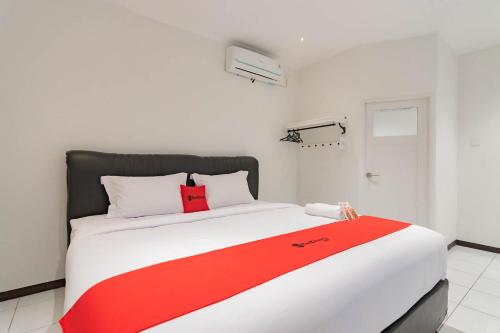 reddoorz plus pakuan residence tajur