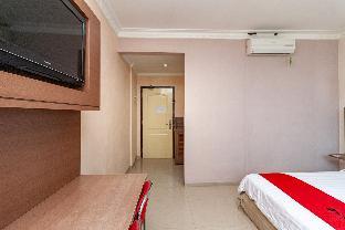 reddoorz premium hotel ratu residence