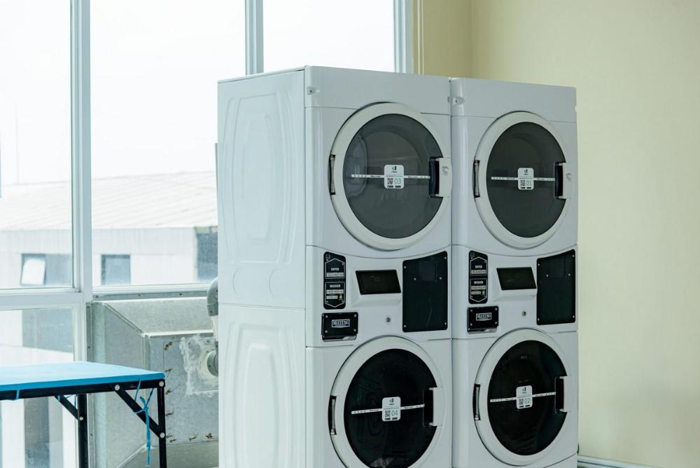 redliving apartemen b residence bsd b hotel