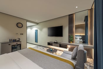 ross hotel