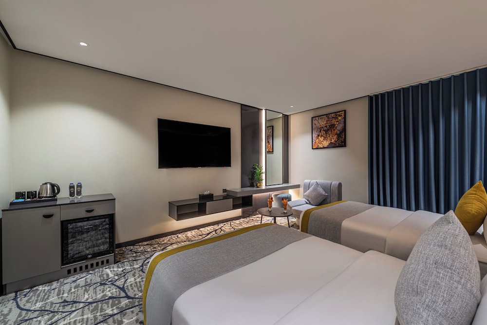 ross hotel