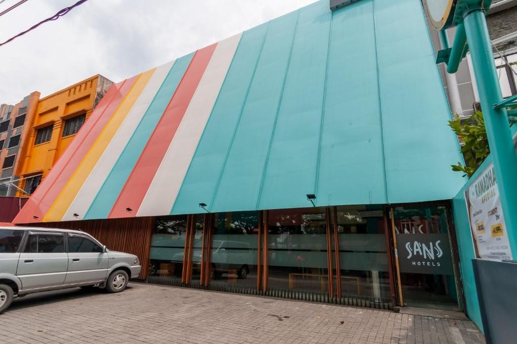 sans hotel finest medan