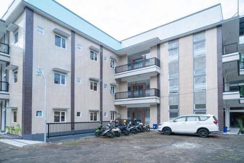 sans hotel queen batu