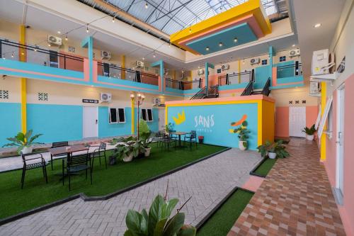 sans wm hotel blitar