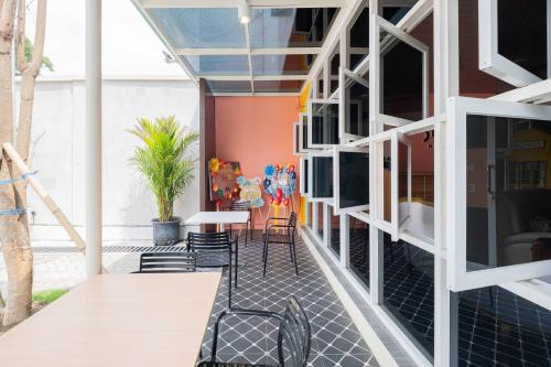 sans wm hotel blitar